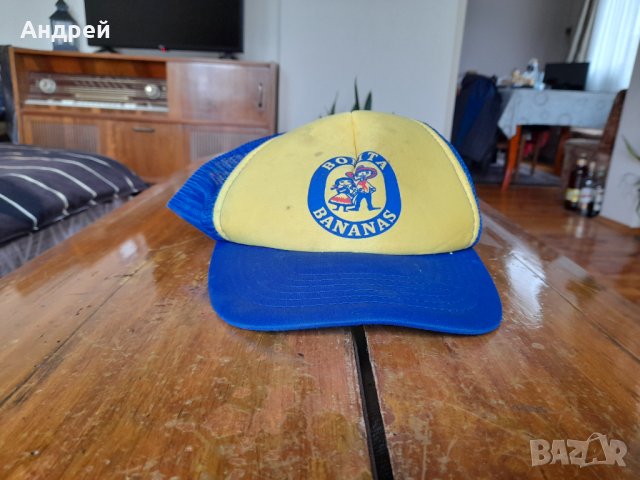 Стара шапка Bonita Bananas, снимка 1 - Други ценни предмети - 42665039