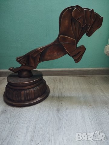 Статуетка,фигура-коне