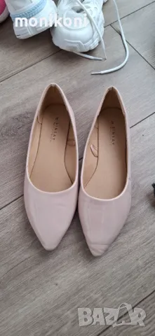 Дамски маратонки и обувки от 10 до 30лв.