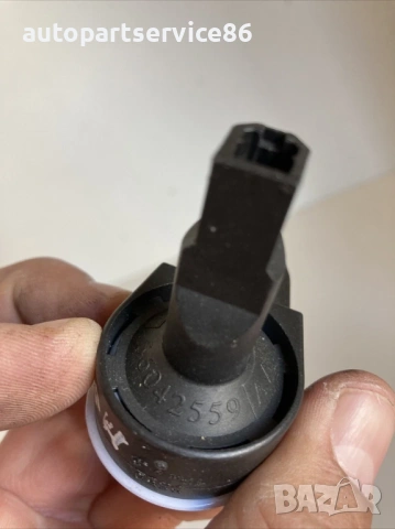 Интериорно  светлина за Jeep Cherokee 3.7 (2005) 56042559AA, снимка 2 - Части - 53568812