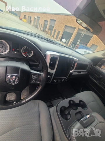 Dodge Ram 1500, снимка 6 - Автомобили и джипове - 52440957