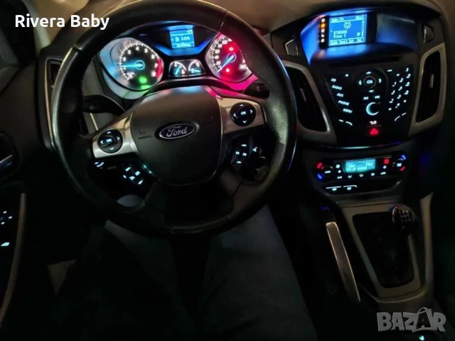 Ford Focus 1.6 Duratec Бензин , снимка 5 - Автомобили и джипове - 53144790