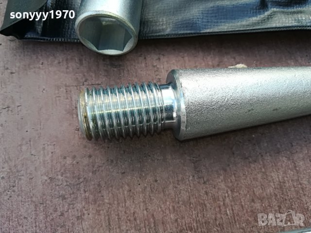 комплект за автомобил-нов от германия 0302231802, снимка 15 - Аксесоари и консумативи - 39543965