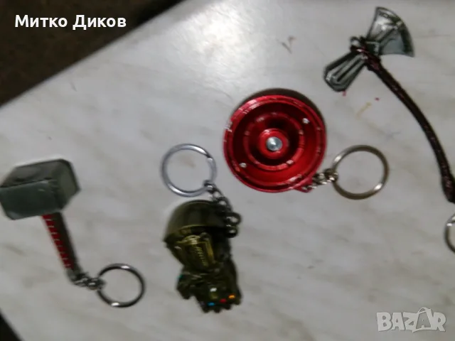 Ключодържатели Айфеловата кула Париж 3 броя -Фармахим-Thanos-чука и брадвата на Тор-щит Кап.Америка, снимка 14 - Колекции - 55796492