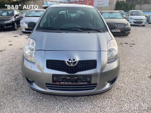 Toyota Yaris 1.0 Бензин, 69 к.с., 2006 г., снимка 1 - Автомобили и джипове - 41665246