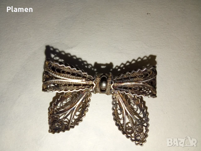 Стара сребърна брошка филигран с форма на панделка 🎀, снимка 1