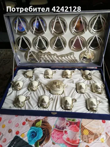Италиански посребрен порцеланов сервиз от 70те , снимка 3 - Сервизи - 50005470