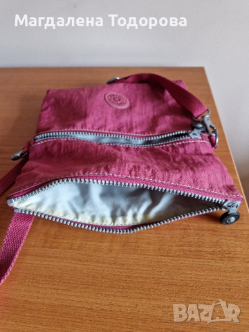 Чанта KIPLING, снимка 2 - Чанти - 44711117