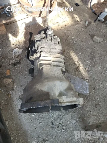 Продавам скоростна кутия за бмв е34 2.0 бензин 