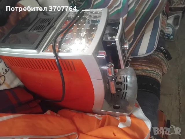 кафе автоматDelongi, снимка 3 - Кафе машини - 56393489