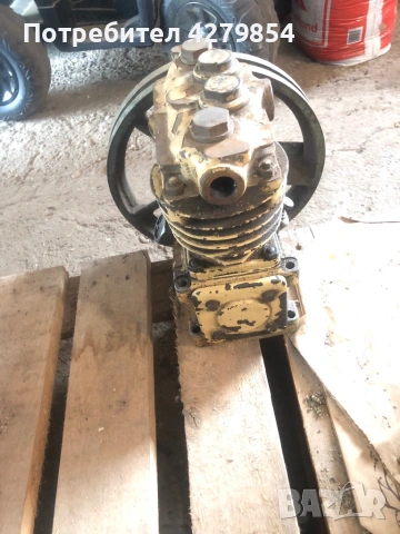 Компресор за въздух (голям и мощен), снимка 2 - Компресори - 53801130