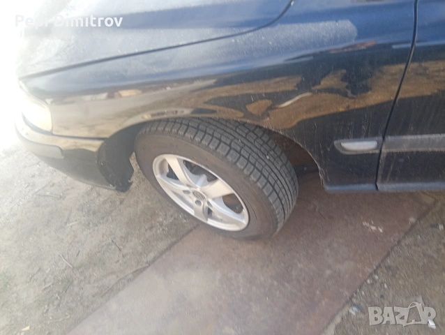 Ляв калник  за volvo s60 2001 година, снимка 2 - Части - 53781255