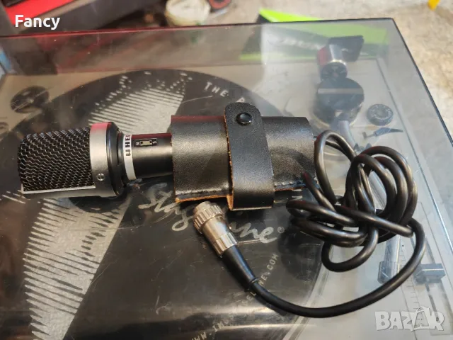 Микрофон Uher M517 