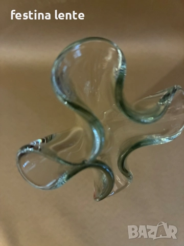 Винтидж стъклена мини ваза, снимка 2 - Вази - 52333654