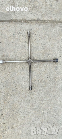 Кръстат ключ за джанти Hazet , снимка 2 - Други инструменти - 51843124