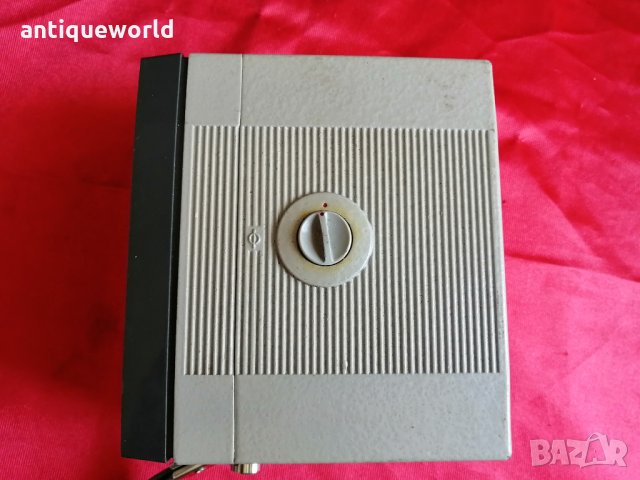 Стара Колекционерска Камера EUMIG 52 ,  1960г., снимка 4 - Антикварни и старинни предмети - 34083490