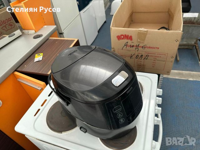 мултикукър    PHILIPS HD4749/70                     нрл - цена 62лв     Мултифункционален уред за го