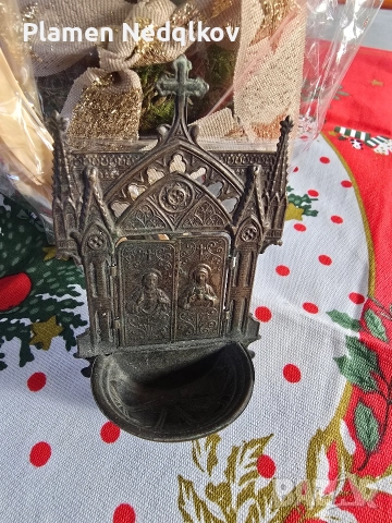 Стар олтар икона.