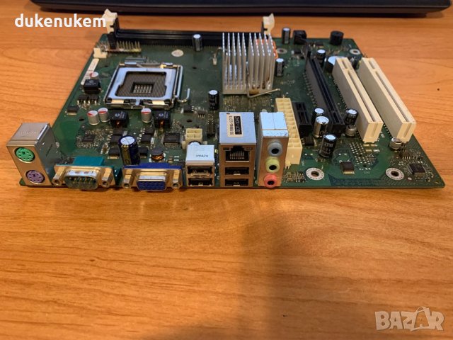 Дъно Fujitsu D2950-A11 GS 2 Socket 775 + охладител, снимка 1 - Дънни платки - 44375924