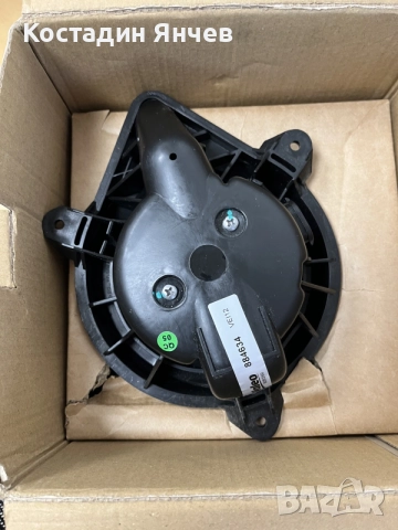 Valeo 884634 Вентилатор за парно,клима за Renault , снимка 2 - Части - 56167863