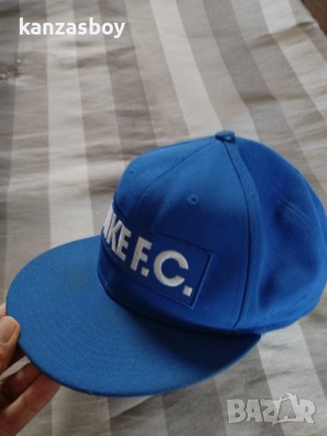 Nike F.C - страхотна шапка , снимка 4 - Шапки - 41480102