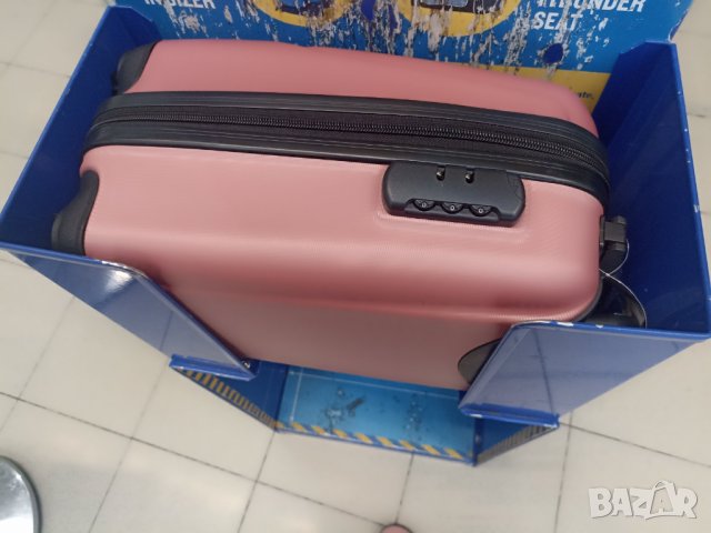 Куфар ръчен багаж 40/25/20, WizzAir #Ryanair #wizzpriority , снимка 12 - Куфари - 41634264