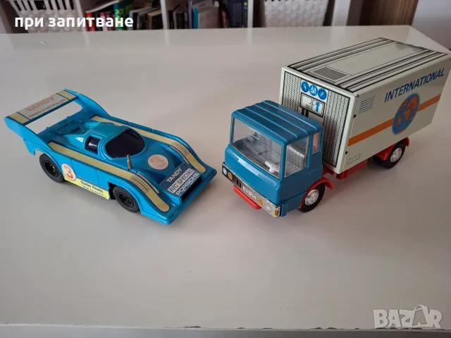 Стари соц играчки, кола и камион