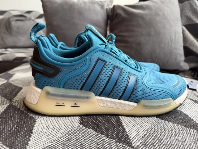 adidas NMD_V3 'Active Teal', снимка 2 - Маратонки - 56149883