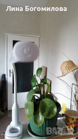 ЛЕД - лампа, снимка 2 - Настолни лампи - 41876815