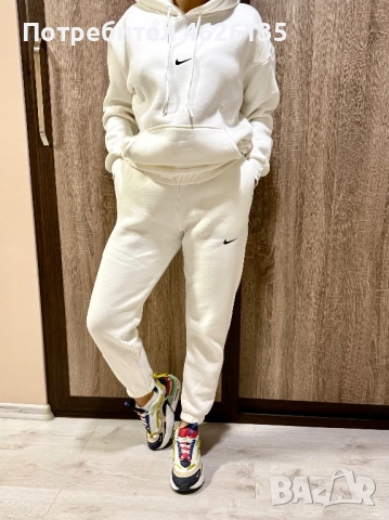 Дамски екип NIKE