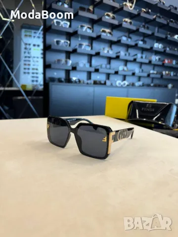 Слънчеви очила с калъф , снимка 2 - Слънчеви и диоптрични очила - 48618078