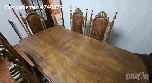 Трапезна маса с 8 стола