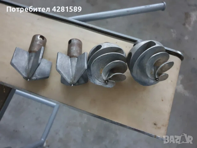 Машина за щамповане на земелки WERNER & PFLEIDERER, снимка 7 - Други машини и части - 53656350