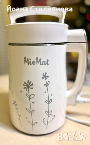 Уред за приготвяне на растително мляко Miomat