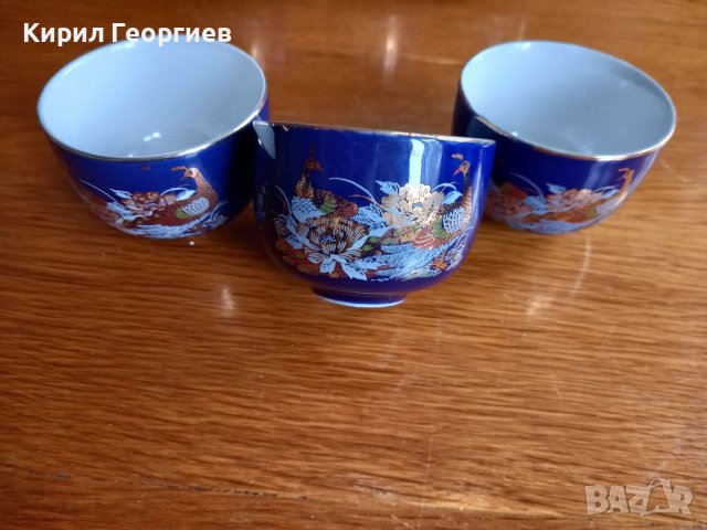 6 красиви порцеланови чаши в кобалтово синьо със златен кант , снимка 2 - Чаши - 40482623