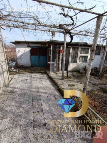 Двуетажна къща в село Върбица общ. Димитровград, снимка 14 - Къщи - 49859239