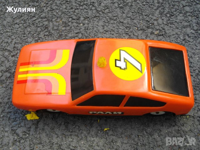 СОЦ ПЛАСТМАСОВА КОЛИЧКА РАЛИ , снимка 2 - Антикварни и старинни предмети - 41081867