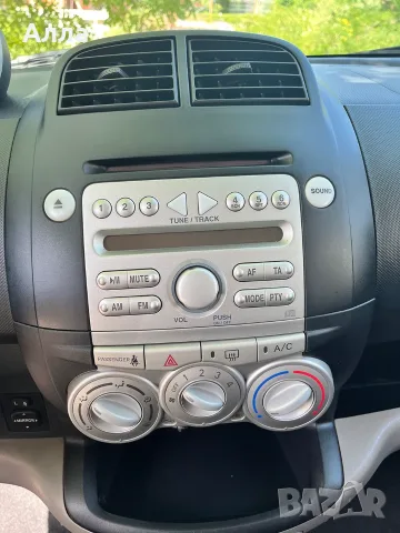 Daihatsu Sirion 2006г. 1.3 - 64 кс. АВТОМАТ, снимка 5 - Автомобили и джипове - 56082442