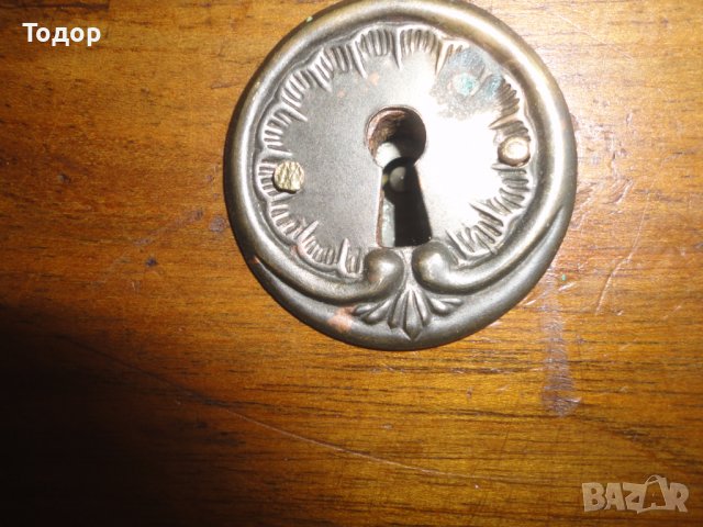 Старинно дървено ковчеже сандъче от орех, снимка 9 - Колекции - 41661776