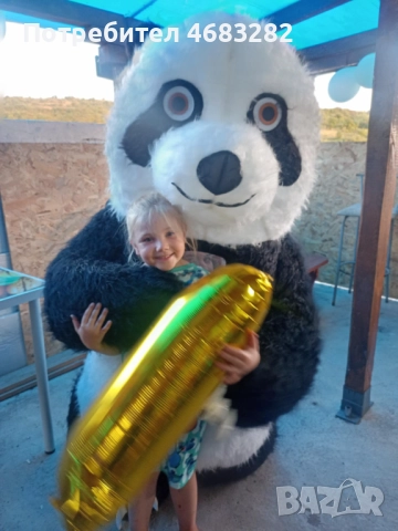 Голяма пухкава панда за Коледа