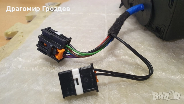 Оригинално прибиращо се дясно огледало за Peugeot 208 , 2008 II / Пежо 208 и 2008 (след 2019 г.), снимка 13 - Части - 52000830