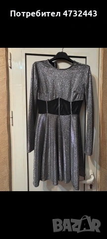 Сребриста рокля , снимка 2 - Рокли - 53434894