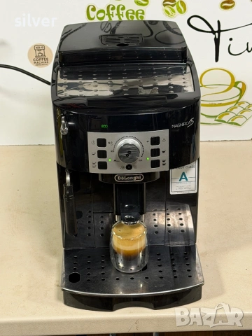 Кафемашина кафе автомат delonghi magnifica S с гаранция, снимка 2 - Кафемашини - 53690852