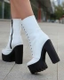 Боти на ток - бяла кожа с черно ходило - 592, снимка 1