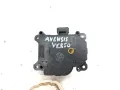 Моторче клапи парно Toyota Avensis Verso 2.0 D 116hp 1CD 0637008600, снимка 3