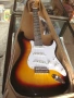 Електрическа китара с кабел и тремоло, снимка 11