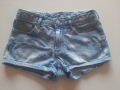 Къси дънкови панталонки, снимка 1 - Детски къси панталони - 36071044