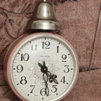 будилник янтар, снимка 1 - Стенни часовници - 41979563