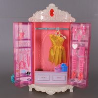 Кукла Барби с гардероб, тоалетка и аксесоари, снимка 3 - Кукли - 34646017