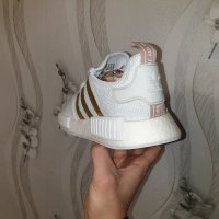 Оригинални маратонки  Adidas  NMD R1 номер 41, снимка 8 - Маратонки - 41494084